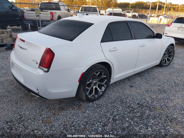 2C3CCABG6FH921569 Chrysler 300 300s