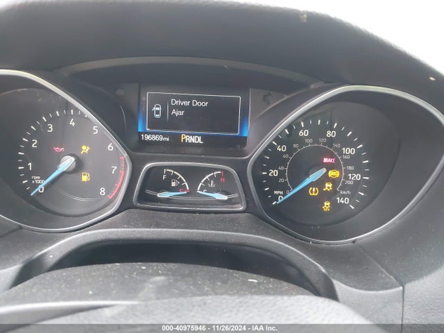 Ford FOCUS SE 2017 1FADP3K23HL286231 Image 7