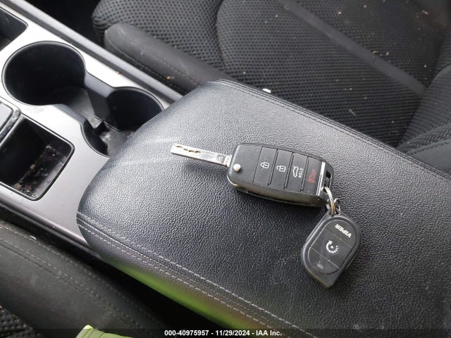 KIA Optima Lx 2019 5XXGT4L39KG341935 Image 11