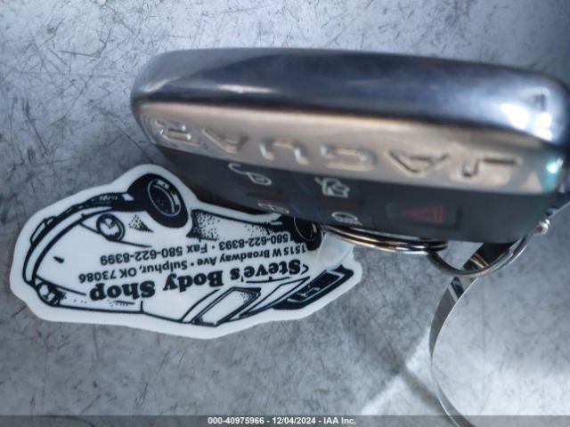 SAJAE4BG8HA965042 Jaguar Xe 25t Prestige