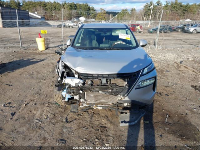 5N1BT3BB3NC708485 Nissan Rogue Sv Intelligent Awd