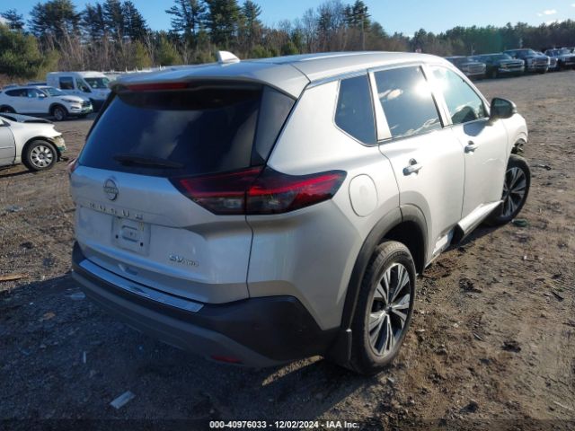5N1BT3BB3NC708485 Nissan Rogue Sv Intelligent Awd
