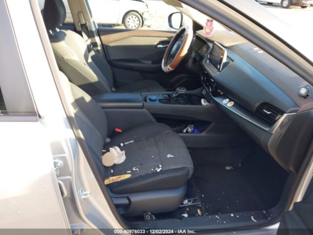 5N1BT3BB3NC708485 Nissan Rogue Sv Intelligent Awd