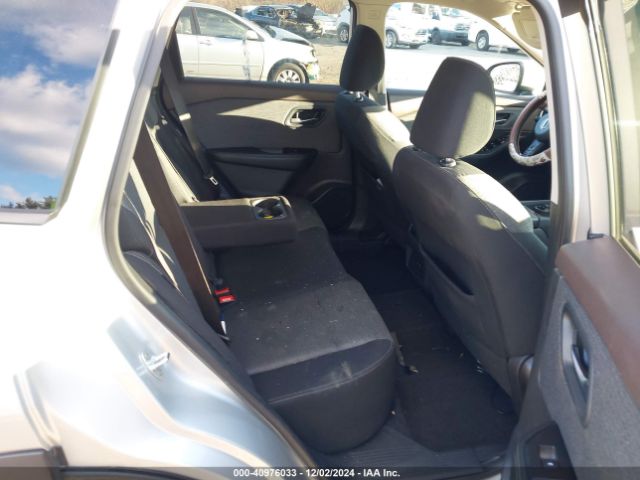 5N1BT3BB3NC708485 Nissan Rogue Sv Intelligent Awd