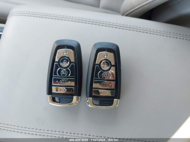 5LMCJ1CA1PUL07614 Lincoln Corsair Standard
