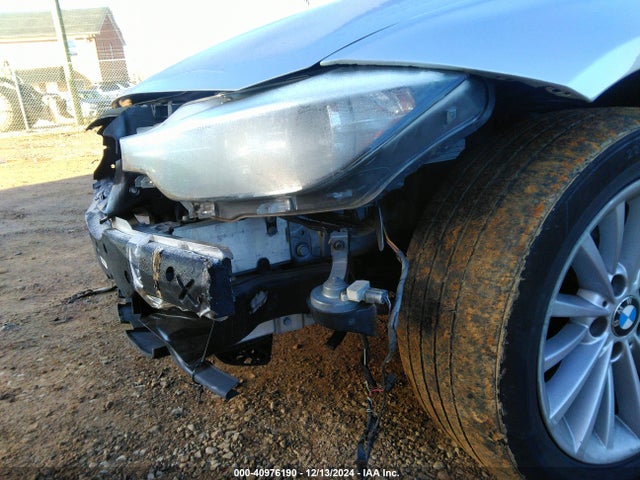BMW 330I 2017 WBA8B9G34HNU56855 Image 17