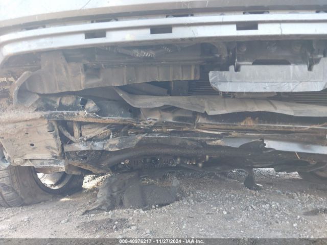 5N1BT3BA3RC739958 Nissan Rogue Sv Fwd