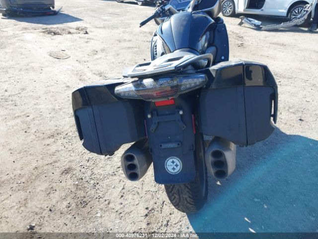 2015 BMW K1600 WB1061108FZX82438 Photo 5