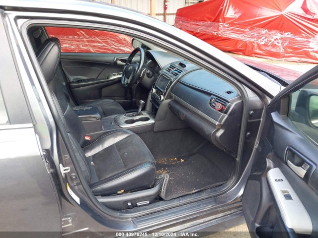 4T1BF1FK1EU872205 Toyota CAMRY SE