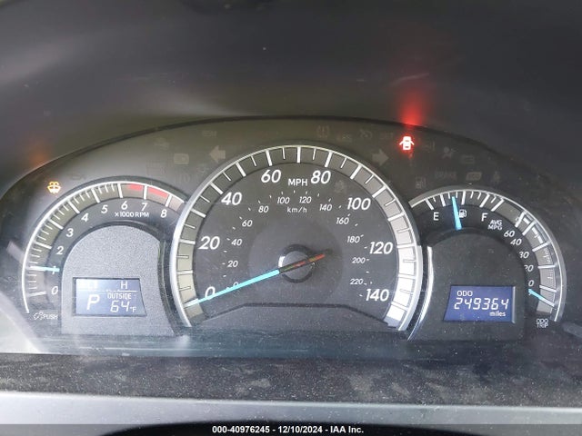 4T1BF1FK1EU872205 Toyota CAMRY SE