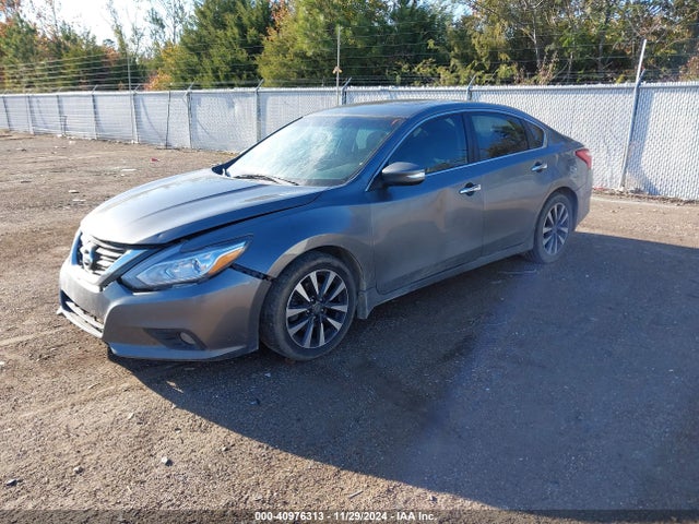 Nissan Altima 2.5 Sl 2017 1N4AL3AP0HC143958 Image 2
