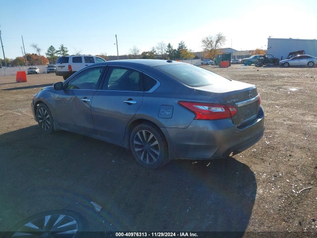 Nissan Altima 2.5 Sl 2017 1N4AL3AP0HC143958 Image 3