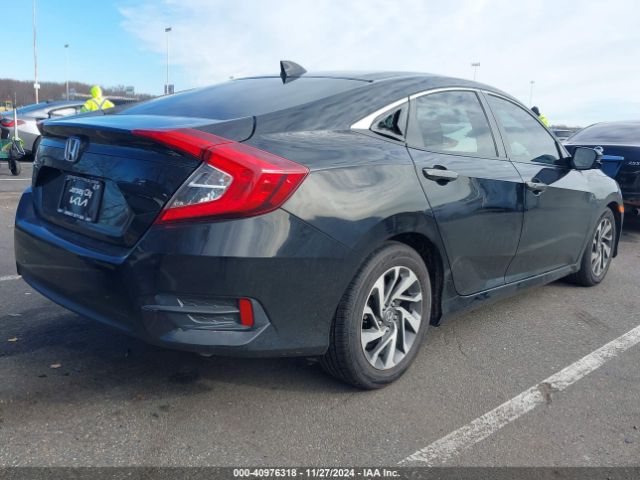 2018 HONDA CIVIC 2HGFC2F76JH604183 Photo 3