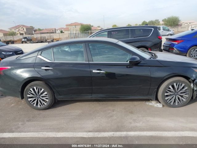 1N4BL4DW2PN397154 Nissan Altima Sv Intelligent Awd