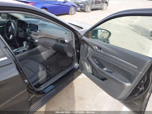 1N4BL4DW2PN397154 Nissan Altima Sv Intelligent Awd