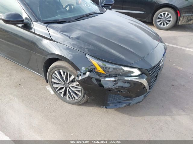 1N4BL4DW2PN397154 Nissan Altima Sv Intelligent Awd