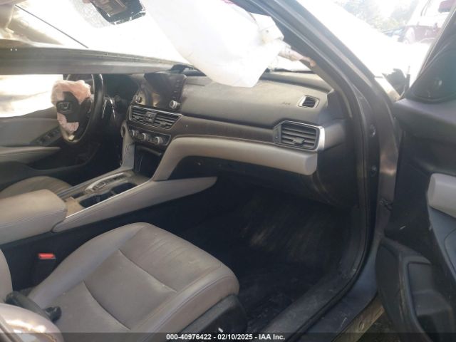 1HGCV2F96JA006088 Honda Accord Touring 2.0t