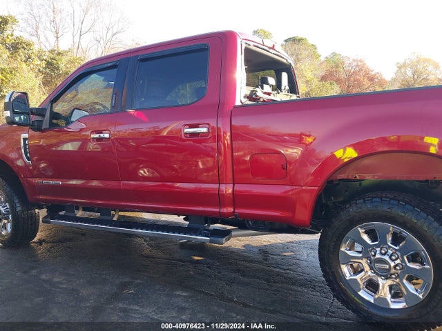 1FT7W2BT7HEE30140 Ford F-250 Lariat