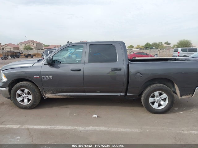 3C6RR6KT2NG198999 RAM 1500 Classic Tradesman  4x2 5'7 Box