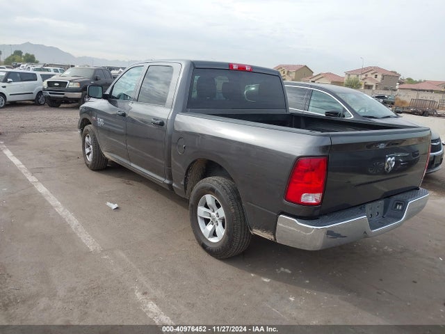 3C6RR6KT2NG198999 RAM 1500 Classic Tradesman  4x2 5'7 Box