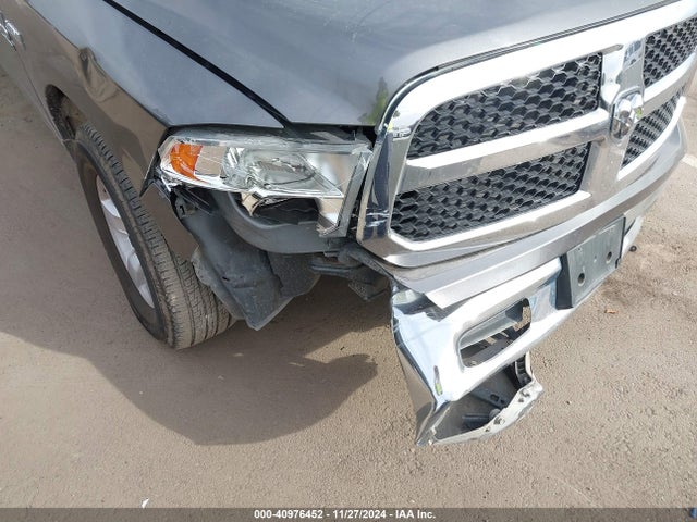 3C6RR6KT2NG198999 RAM 1500 Classic Tradesman  4x2 5'7 Box