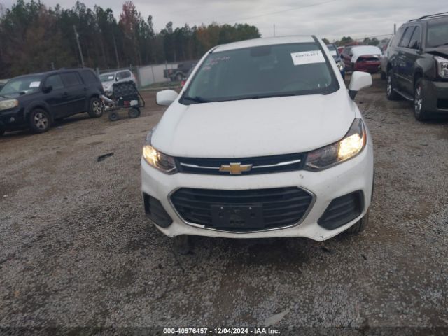 KL7CJKSBXLB061382 Chevrolet Trax Fwd Ls