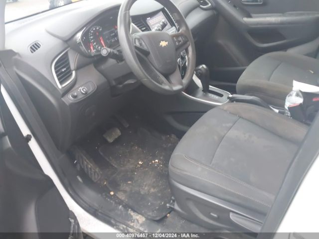 KL7CJKSBXLB061382 Chevrolet Trax Fwd Ls