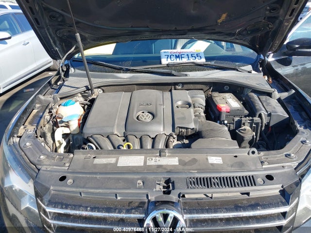 1VWBP7A30EC011539 Volkswagen Passat 2.5l Se