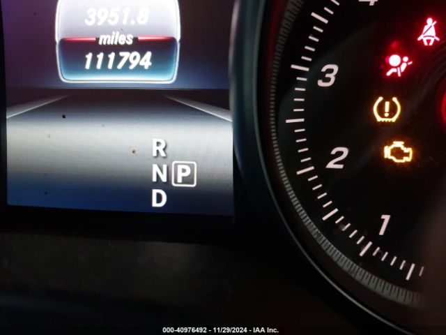WDDSJ4GB0HN372138 Mercedes-Benz CLA 250 4MATIC