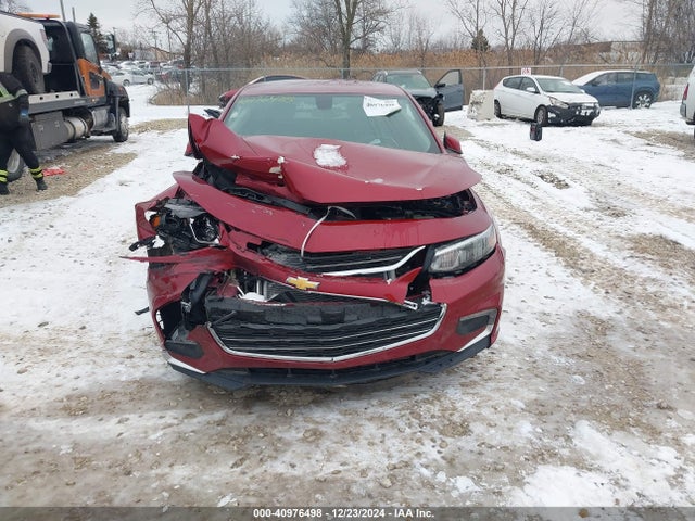 1G1ZD5ST8JF271542 Chevrolet MALIBU LT
