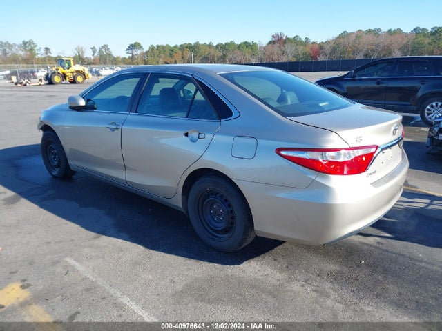 Toyota CAMRY LE 2016 4T1BF1FK8GU165993 Image 3