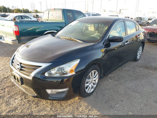 Nissan Altima 2.5 S 2015 1N4AL3APXFC156116 Image 2