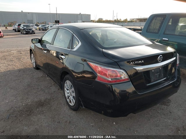 Nissan Altima 2.5 S 2015 1N4AL3APXFC156116 Image 3