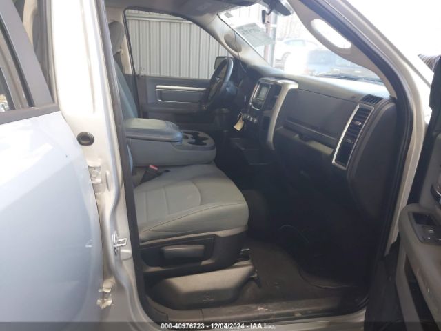 1C6RR7GT8HS526826 RAM 1500 Slt  4x4 6'4 Box