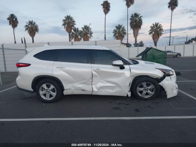 5TDCZRAH0MS040559 Toyota Highlander L