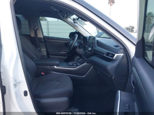 5TDCZRAH0MS040559 Toyota Highlander L