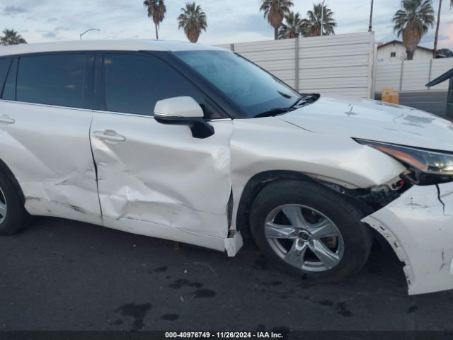 5TDCZRAH0MS040559 Toyota Highlander L