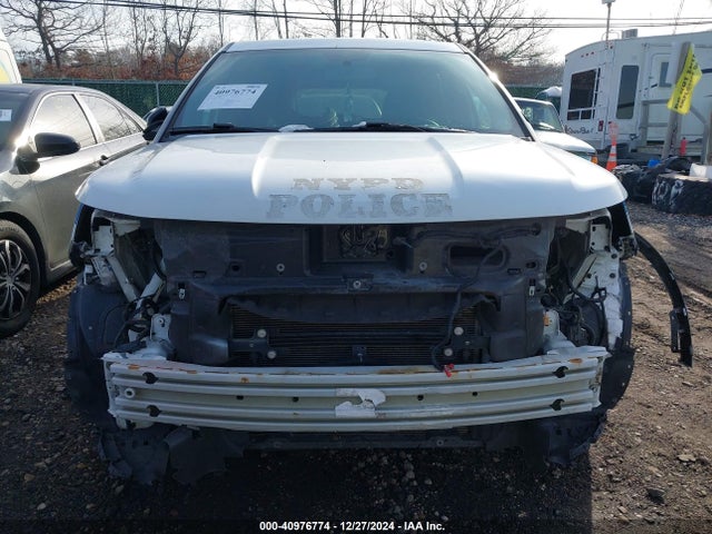 Ford Utility Police Interceptor 2017 1FM5K8AR7HGD92601 Image 12