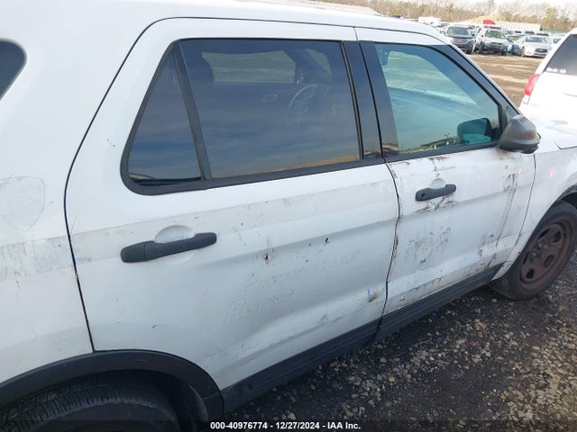 Ford Utility Police Interceptor 2017 1FM5K8AR7HGD92601 Image 13