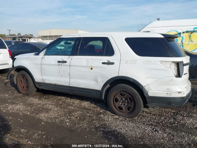Ford Utility Police Interceptor 2017 1FM5K8AR7HGD92601 Image 3
