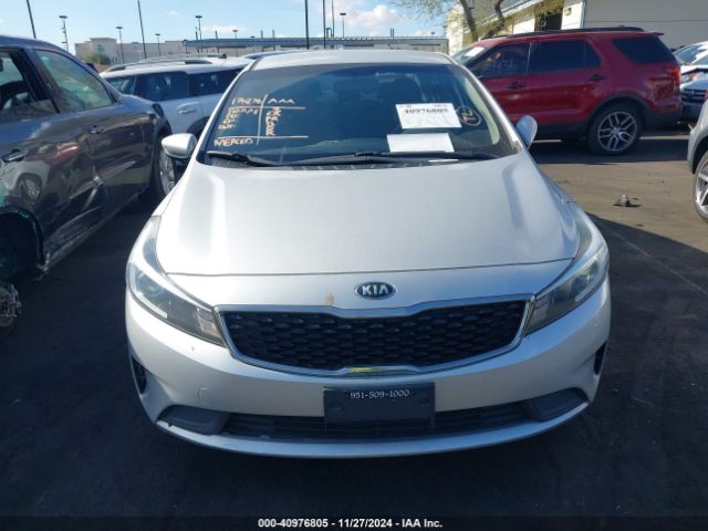 3KPFK4A79JE184757 KIA FORTE LX