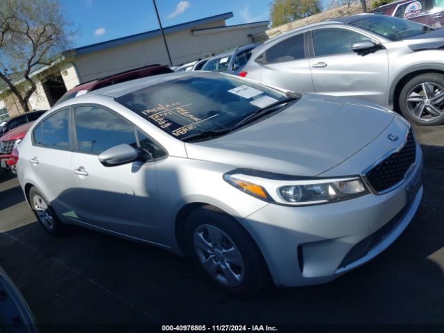 3KPFK4A79JE184757 KIA FORTE LX