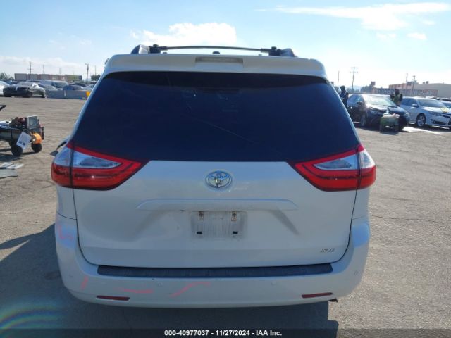 5TDYZ3DC6HS843823 Toyota Sienna Xle/limited