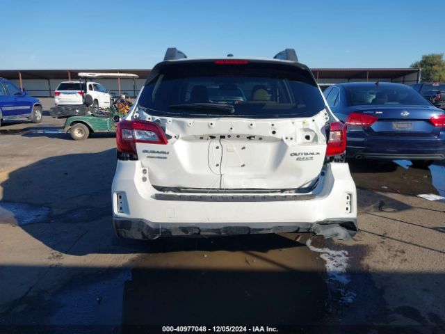 4S4BSANC8F3284900 Subaru Outback 2.5i Limited