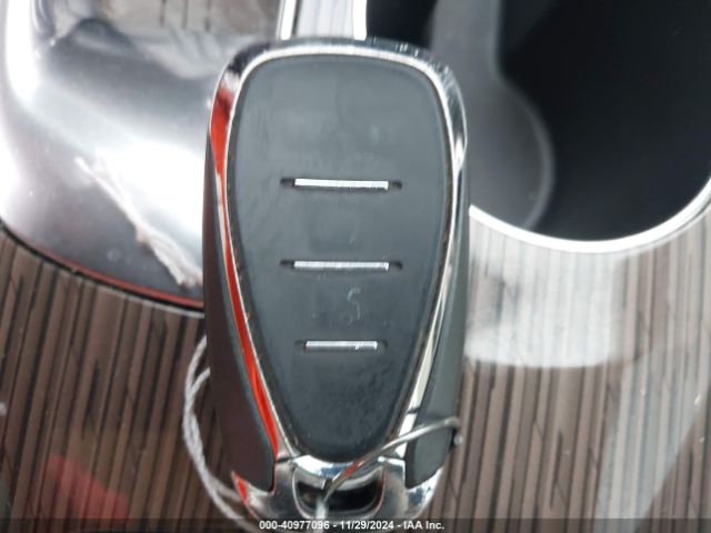 1G1ZE5SX8LF049652 Chevrolet Malibu Fwd Premier