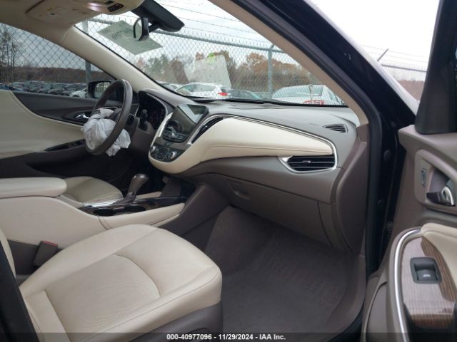 1G1ZE5SX8LF049652 Chevrolet Malibu Fwd Premier