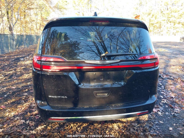 2C4RC1BG6RR143729 Chrysler Pacifica Touring L