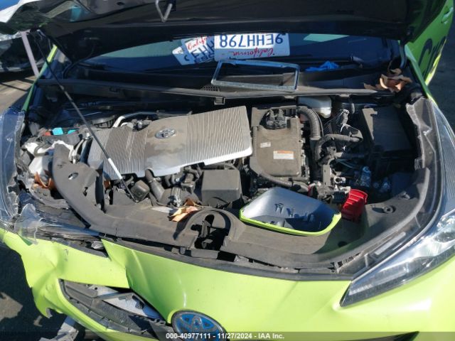 JTDKAMFU3N3188476 Toyota Prius L