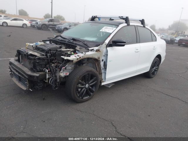 3VWD17AJ8JM215703 Volkswagen Jetta 1.8t Se Sport