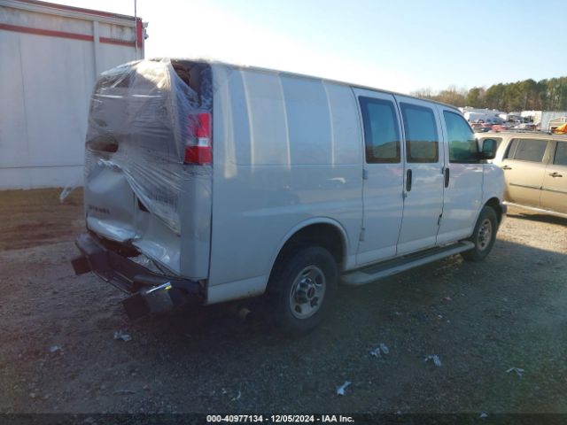 1GTW7AFG2L1260639 GMC Savana Cargo Rwd 2500 Regular Wheelbase Work Van